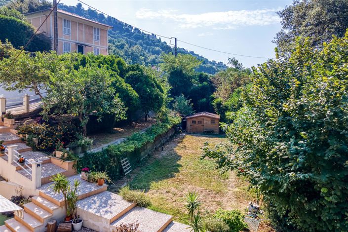 Image No.24-4 Bed House for sale