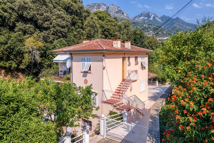 Image No.27-4 Bed House for sale