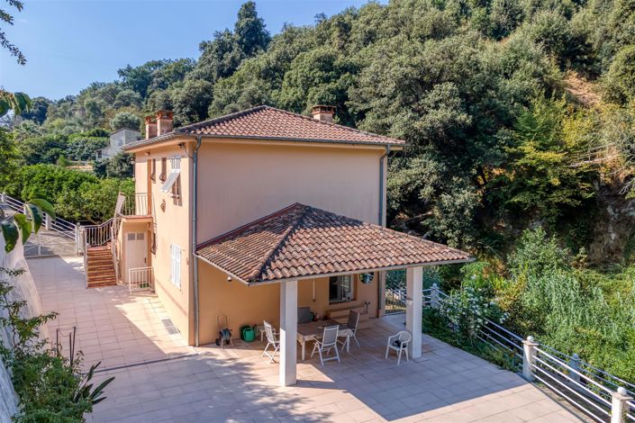 Image No.3-4 Bed House for sale