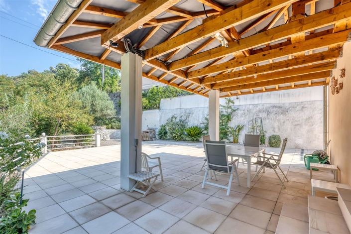 Image No.32-4 Bed House for sale