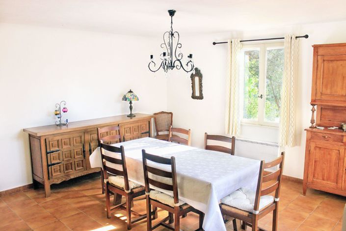 Image No.17-2 Bed House for sale