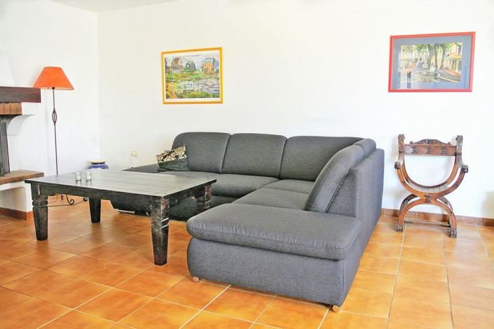 Image No.18-2 Bed House for sale