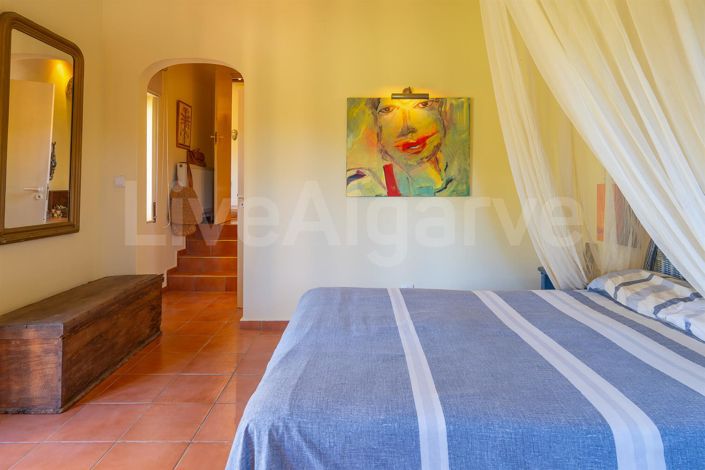 Image No.34-4 Bed House for sale