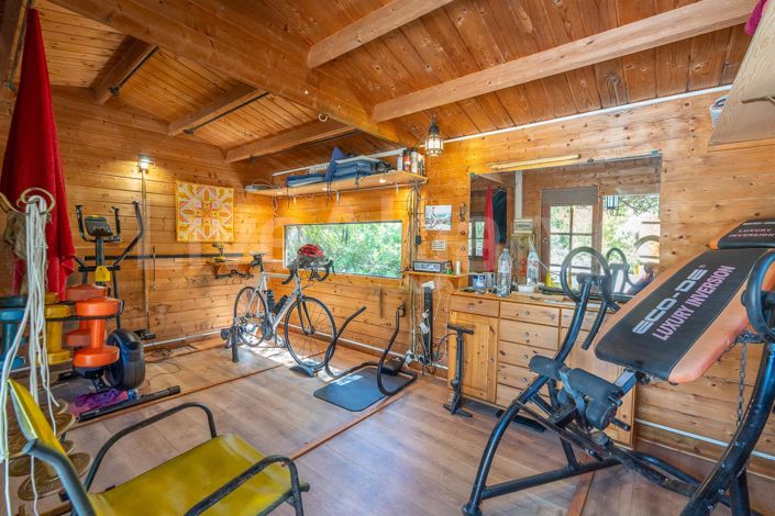 Image No.47-4 Bed House for sale