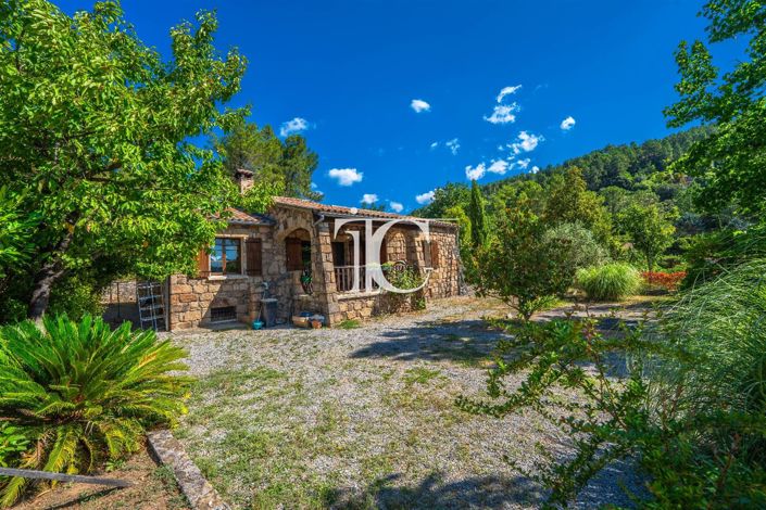 Image No.22-3 Bed House for sale