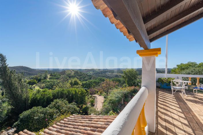 Image No.26-3 Bed House for sale