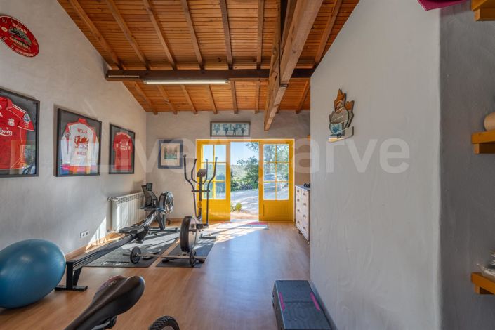 Image No.41-3 Bed House for sale