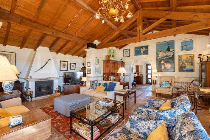 Image No.9-3 Bed House for sale