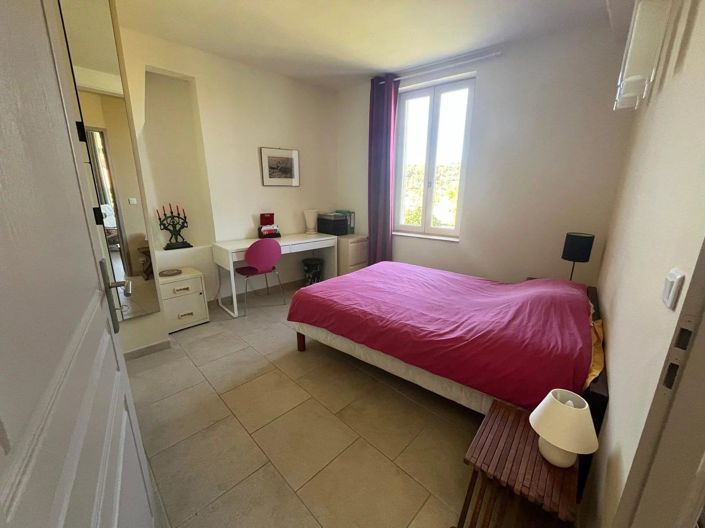 Image No.13-4 Bed House for sale