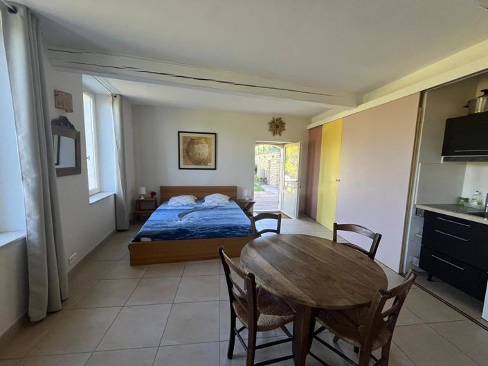 Image No.19-4 Bed House for sale