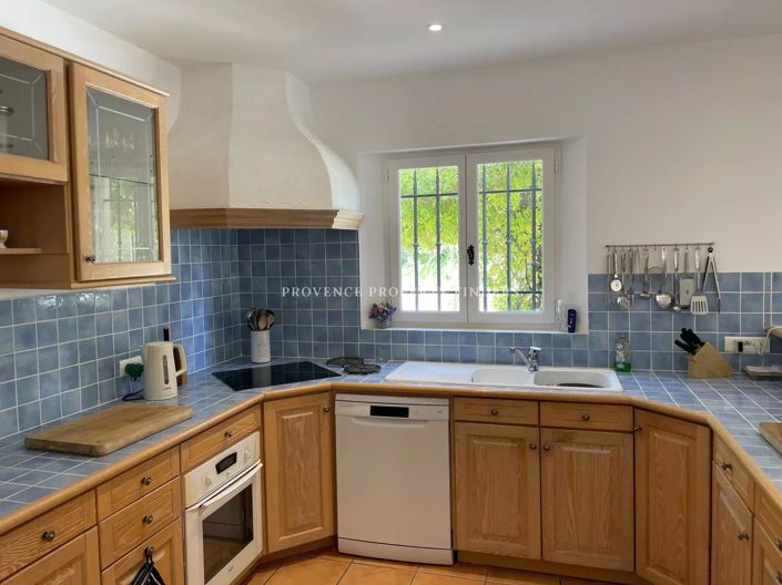 Image No.14-3 Bed House for sale