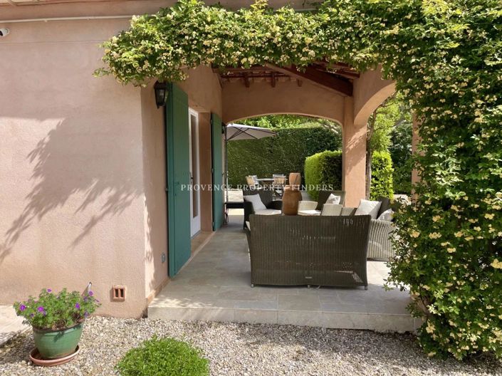 Image No.19-3 Bed House for sale