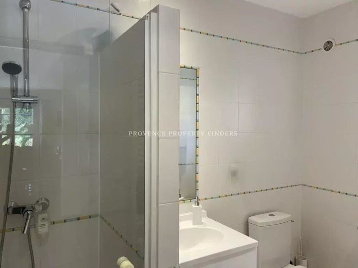 Image No.20-3 Bed House for sale