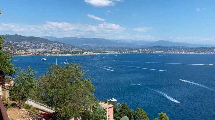 Image No.10-3 Bed Apartment for sale