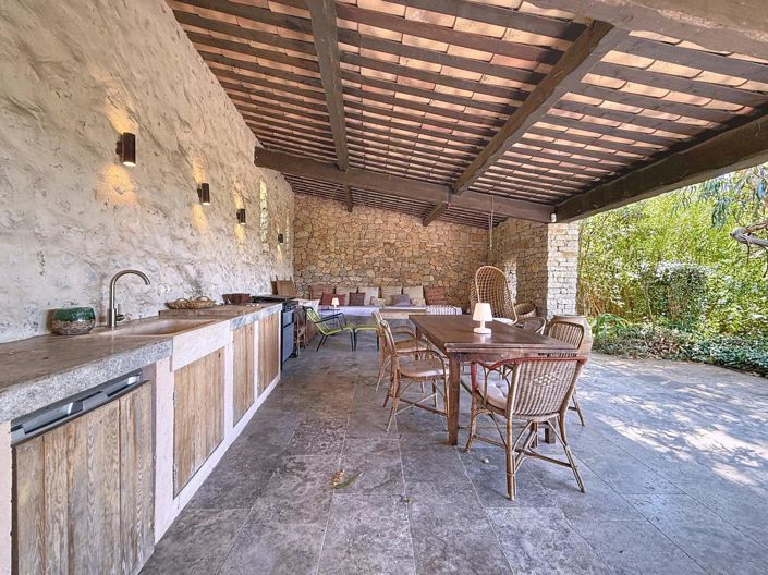 Image No.29-5 Bed House for sale