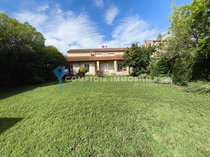 Image No.1-4 Bed House for sale