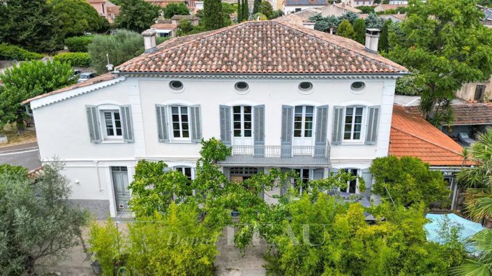 Image No.1-6 Bed House for sale