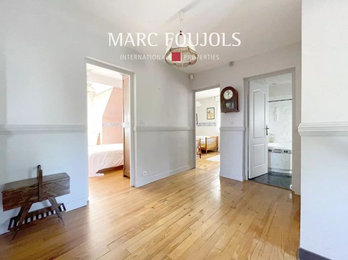 Image No.14-7 Bed House for sale