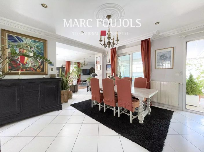 Image No.6-7 Bed House for sale