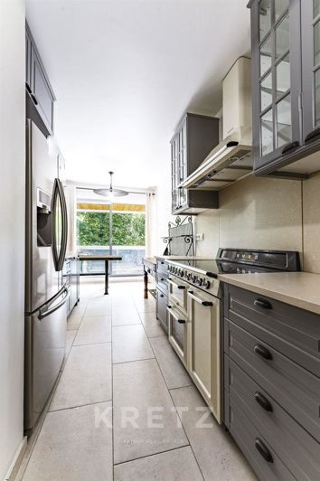 Image No.8-3 Bed Apartment for sale