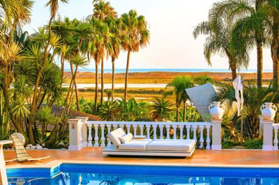 1 - Loule, House