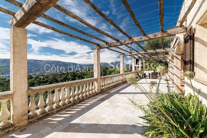 Image No.6-4 Bed House for sale