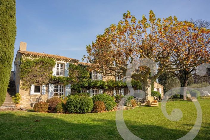 Image No.2-8 Bed House for sale