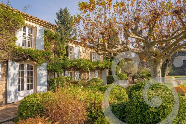 Image No.5-8 Bed House for sale