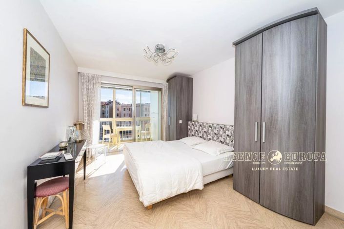 Image No.17-Appartement de 2 chambres à vendre à Juan-les-Pins