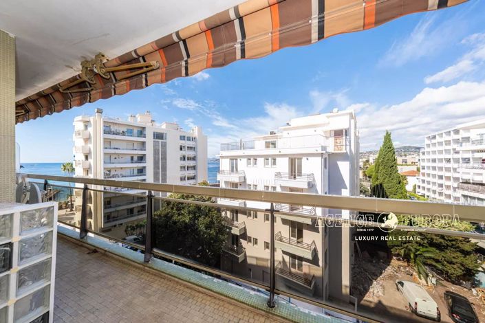 Image No.2-Appartement de 2 chambres à vendre à Juan-les-Pins