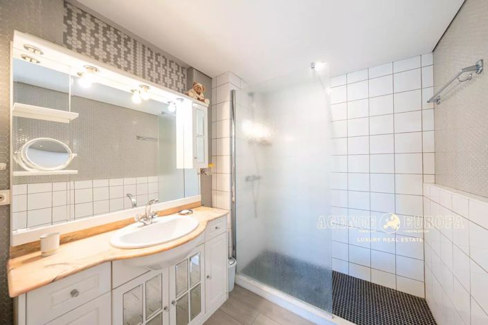 Image No.20-Appartement de 2 chambres à vendre à Juan-les-Pins