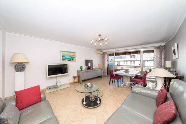 Image No.5-Appartement de 2 chambres à vendre à Juan-les-Pins