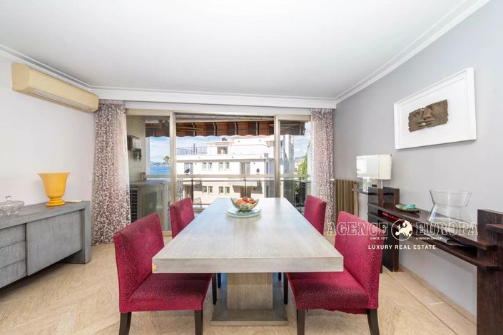 Image No.6-Appartement de 2 chambres à vendre à Juan-les-Pins