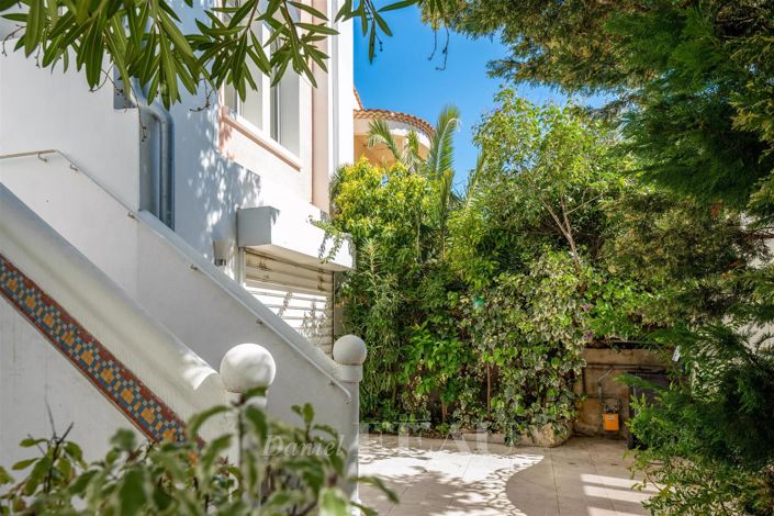 Image No.4-Maison de 7 chambres à vendre à Bouches-du-Rhône