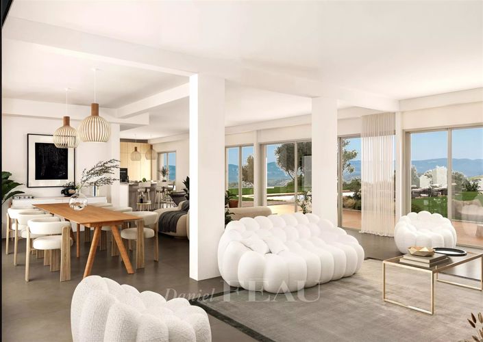 Image No.8-4 Bed House for sale