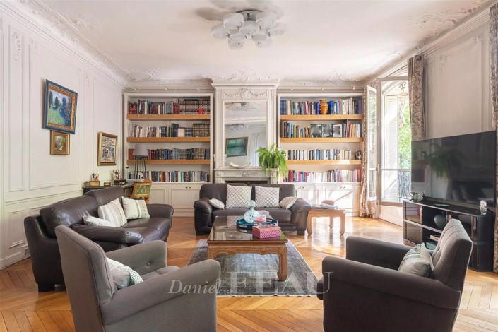 Image No.3-4 Bed Apartment for sale