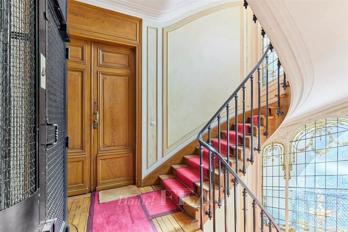 Image No.10-Appartement de 2 chambres à vendre à Paris