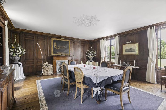 Image No.12-10 Bed House for sale