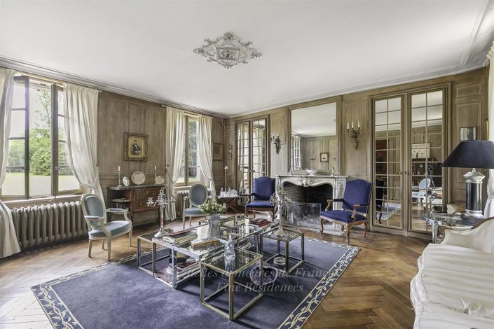 Image No.13-10 Bed House for sale