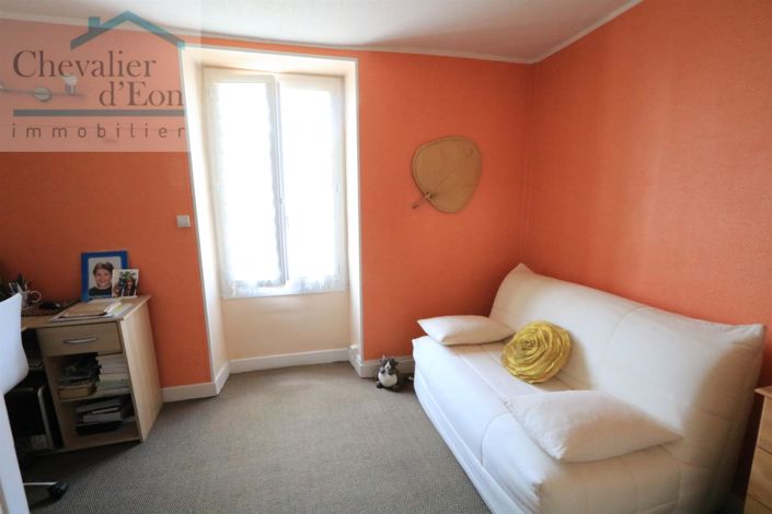 Image No.5-2 Bed House for sale