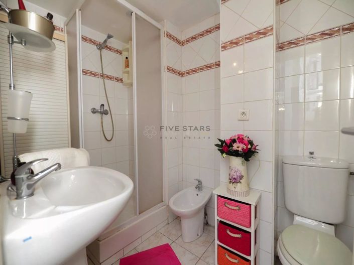 Image No.8-Appartement de 1 chambre à vendre à Nice