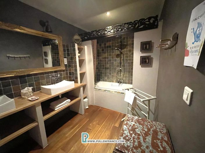 Image No.19-House for sale