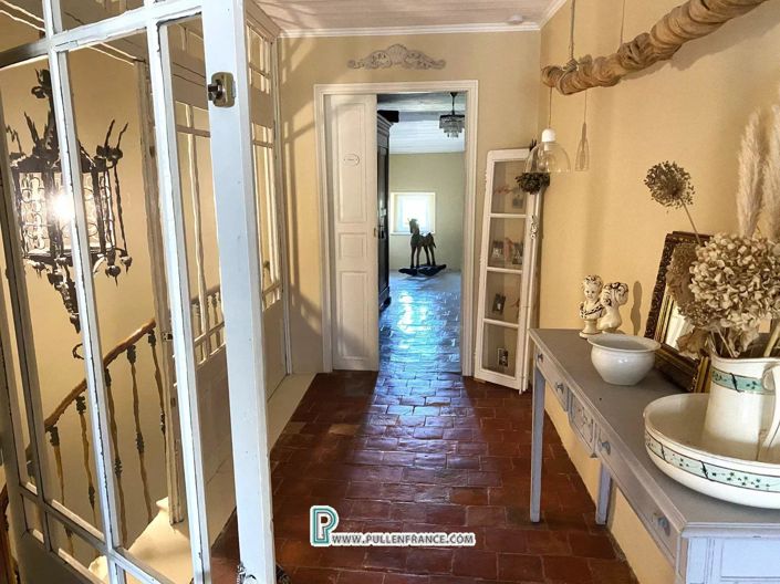 Image No.25-House for sale