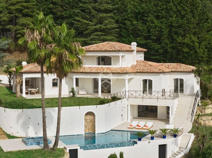 Image No.3-5 Bed House for sale