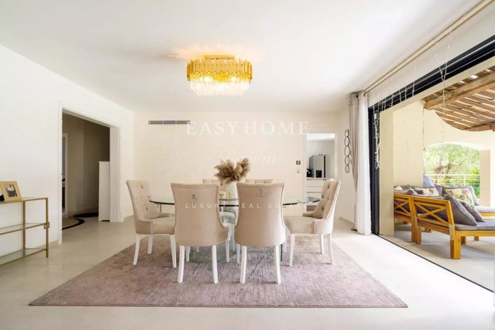 Image No.11-Maison de 4 chambres à vendre à Mougins