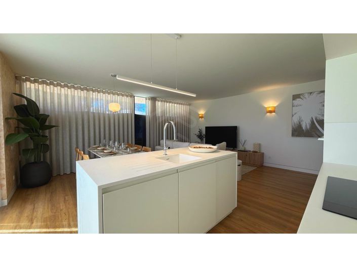 Image No.5-3 Bed Apartment for sale