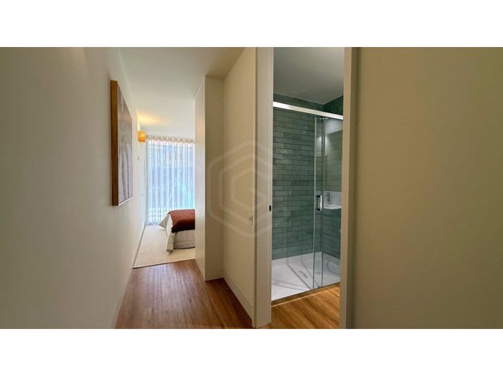 Image No.12-4 Bed Apartment for sale