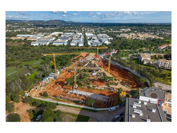 Image No.17-3 Bed Apartment for sale