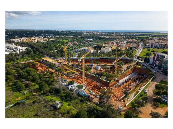 Image No.11-3 Bed Apartment for sale