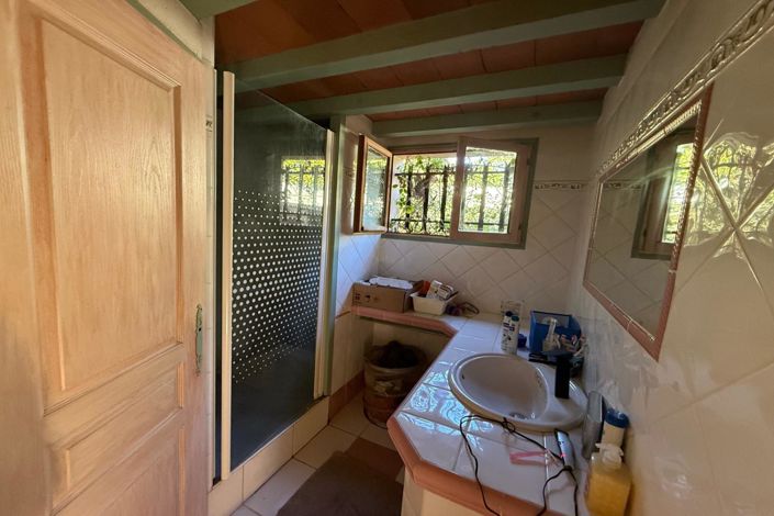 Image No.13-3 Bed House for sale